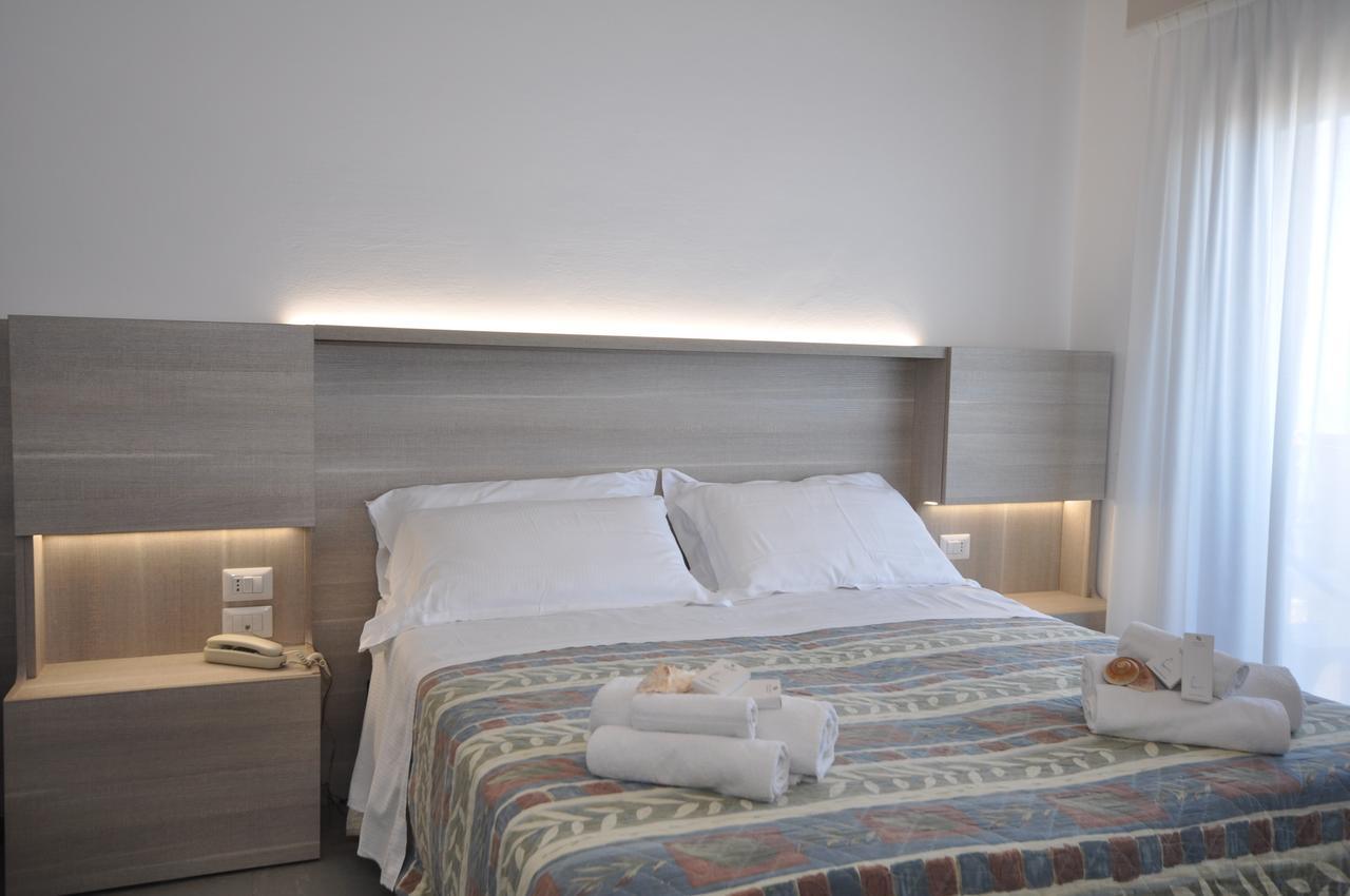 Hotel Alhambra ريميني المظهر الخارجي الصورة